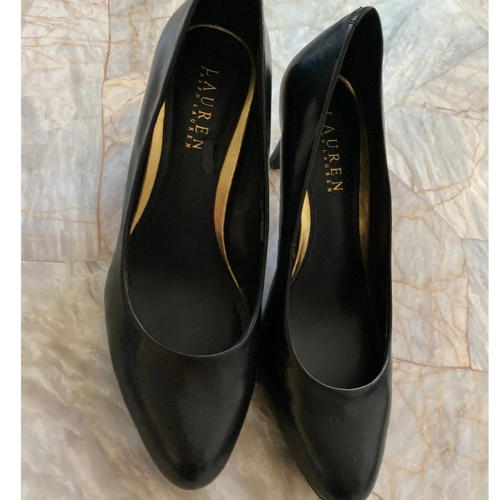Lauren Ralph Lauren Harper Black Leather Round Toe Stiletto Pumps 7B 11739 E 14